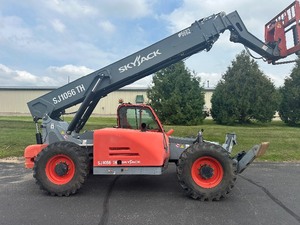 2018 SkyJack 1056 Telehandler