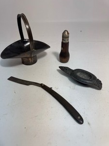 lot 22 image: Very Rare Vintage Items