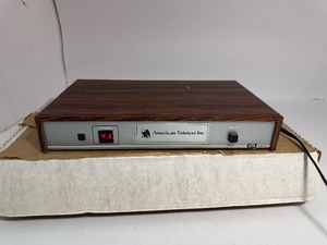 lot 31 image: American Teletext Inc. AYR T100 unit