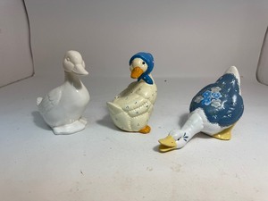 lot 39 image: Lot of (3) Vintage Ducks