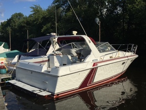 1986 Trojan 10 Meter International