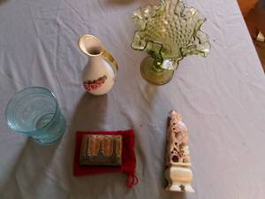 lot 33 image: Green Depression Glass Candy Dish & Misc