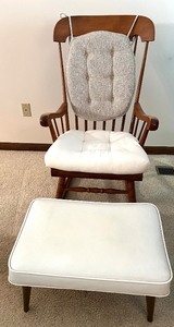 lot 94 image: Wooden Rocking Chair with Cushion and Matching Ottoman