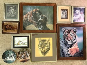 lot 115 image: Collection of Framed Tiger Art Prints and Decorative Plates
