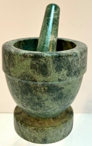 lot 41 image: Green Marble Mortar and Pestle Set