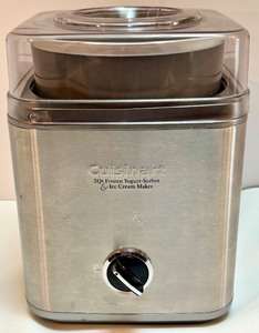 lot 46 image: Cuisinart 2 Quart Frozen Yogurt Sorbet & Ice Cream Maker