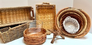 lot 68 image: Collection of Wicker Baskets and Decorative Glass Bowl