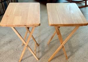 lot 112 image: Pair of Wooden Folding TV Trays