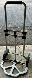 lot 136 image: Lightweight Folding Aluminum Hand Truck with Telescoping Handle