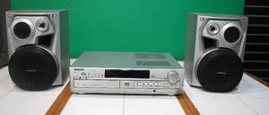 lot 038 image: Panasonic SA-HT70 DVD Home Theater Sound System