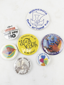 lot 143 image: Collection of Vintage Pinback Buttons with Assorted Designs