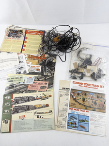 lot 31 image: Vintage Lionel Train Wiring Parts and Paper Ephemera Lot