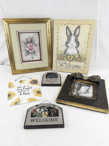 lot 148 image: Decorative Wall Art and Welcome Signs Assortment