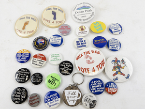 lot 83 image: Collection of Vintage Political and Humorous Pinback Buttons and Keychain