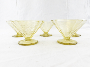 lot 184 image: Set of 5 Federal Glass Madrid Amber Cone Shaped Footed Sherbet Dishes
