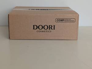 lot 41 image: NEW DOORI COSMETICS KI GOLD PREMIUM HAIR SET