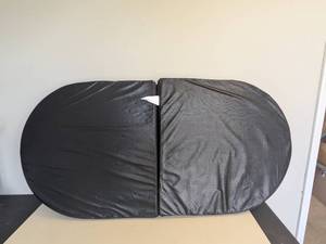 lot 111 image: LARGE FOLDABLE PET BED