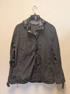 lot 130 image: REI LARGE HOODED ZIPPED JACKET (GRAY)