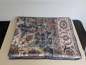 lot 160 image: WYATT & ASH  ALIYAH MACHINE WASHABLE AREA RUG 53in BY 7FT