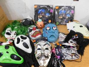lot 161 image: Halloween Lot