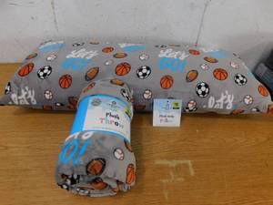 lot 62 image: Pillow and Blanket Set