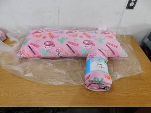 lot 93 image: Pillow and Blanket Set