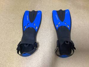 lot 407 image: 2PCS LXL Size Cressi Tonga Adjustable Snorkeling Fins