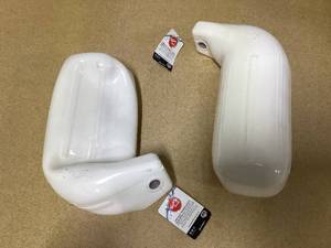 lot 418 image: Taylor Made 31005 Low Freeboard Boat Bass Fender