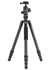 lot 20 image: Vanguard Vesta GO264CB Carbon Fiber Travel Tripod