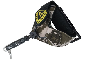 lot 104 image: Tru-Fire Edge FT Extreme Buckle Foldback Bow Release