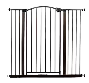 lot 120 image: Regalo Arched Decor Extra Tall Safety Gate