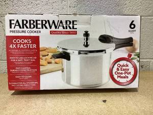 lot 432 image: Farberware 6-Quart Aluminum Stovetop Pressure Cooker