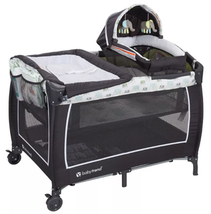 lot 73 image: Baby Trend Lil Snooze Deluxe II Nursery Center