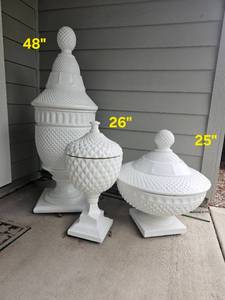 lot 52 image: Hobnail Inspired Resin Outdoor Planters