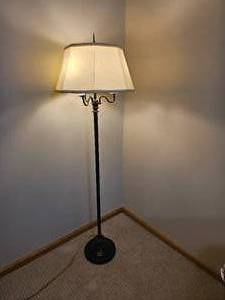 lot 70 image: Contemporary Bouillotte Floor Lamp