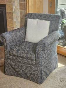 lot 3 image: Ethan Allen Garlund Upholstered Rolled Armchair