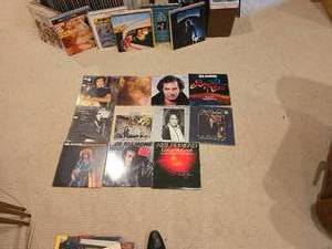 lot 43 image: Vinyl Albums Neil Diamond Group A