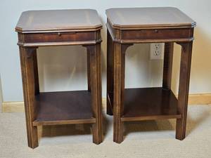lot 10 image: Stunning Mahogany Inlaid Surface Side Table Pair