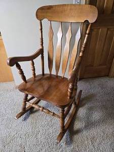 lot 142 image: Vintage Rustic Wood Rocking Chair