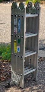 lot 159 image: Werner Duty-Master 16 Folding Extension Ladder - M8-16
