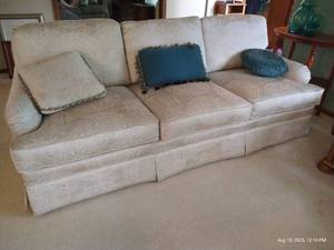 lot 1 image: Cream Upholstered Sofa