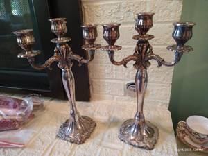 lot 24 image: Extremely Heavy Wallace Silverplate Baroque Candle Sticks