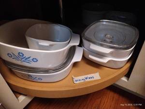 lot 83 image: Corning Ware, Microbowls & Dansk Bowl