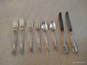 lot 110 image: (2) 4-Piece Settings of Wallace Sir Christopher Sterling Flatware