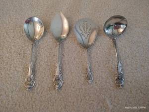 lot 113 image: (4) Various Spoons Wallace Sir Christopher Sterling Flatware