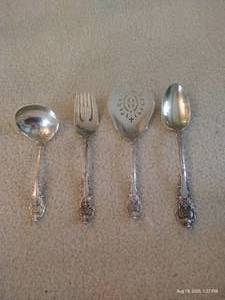 lot 114 image: (4) Large Utensils of Wallace Sir Christopher Sterling Flatware
