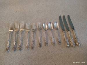 lot 115 image: (3) 4-Piece Settings of Wallace Sir Christopher Sterling Flatware