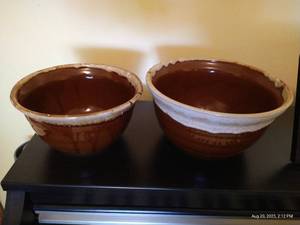 lot 191 image: Vintage USA Nesting Bowls