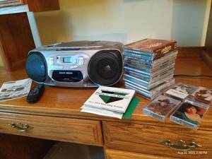 lot 203 image: Philips Stereo, Remote, Cds & Cassettes- Work