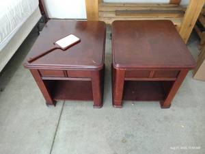lot 273 image: Matching Night Stands w Hand Mirror